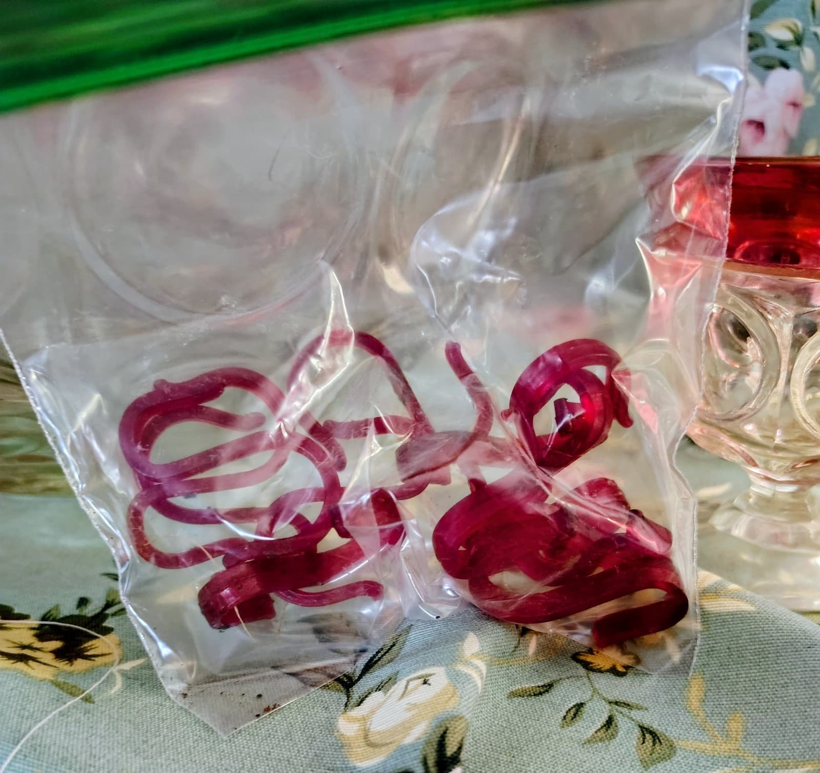 Vintage 1960s Indiana Glass Company Cranberry Red Glass Bowl, 11 Glasses, Set - Thumbnail 16