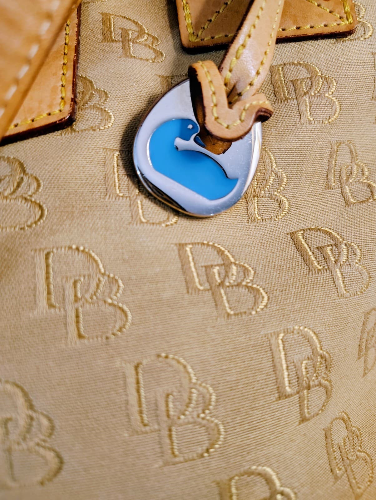 Dooney And Bourke Large Satchel Tote Bag, Duck Charm, COA - Thumbnail 9