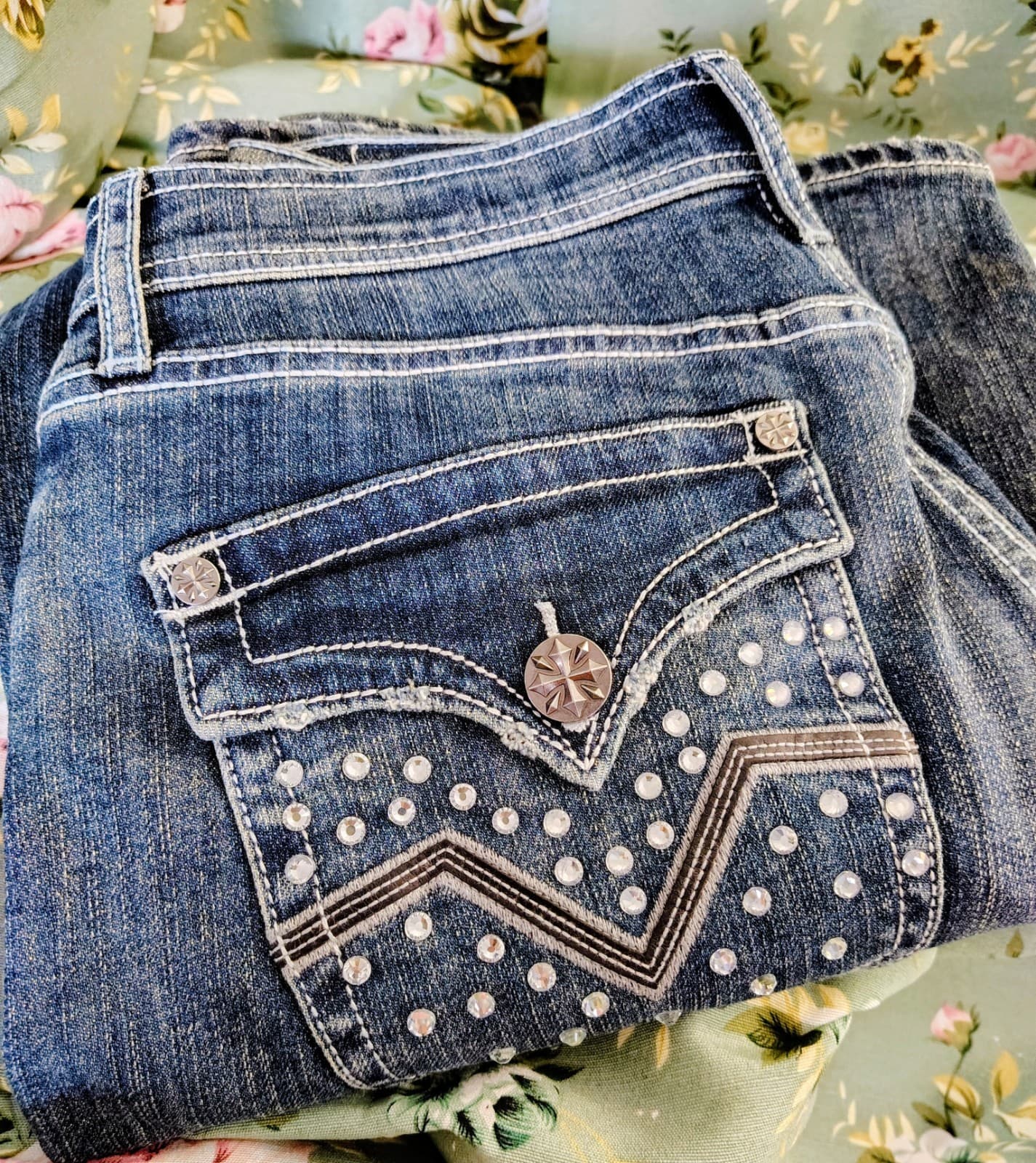 NWT Affliction Wide Leg Denim Jeans Rhinestones Size 27, MSRP $99 - Thumbnail 12