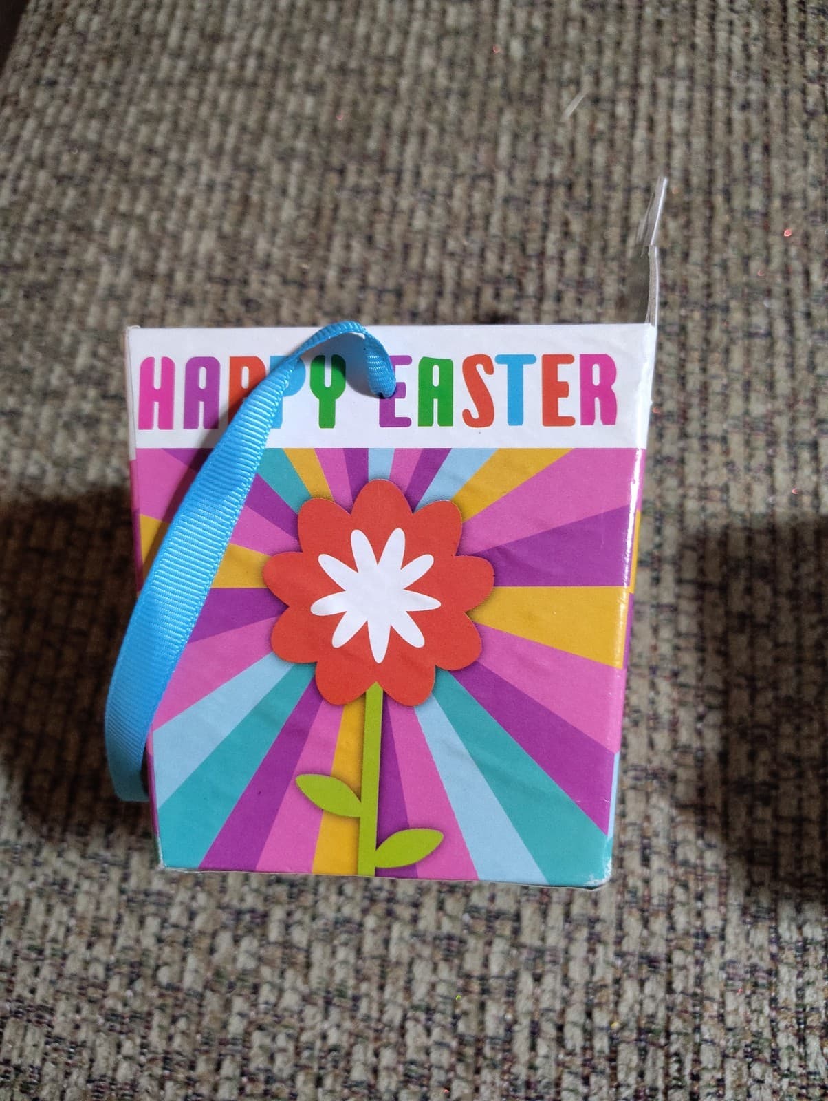 Colorful Easter Container, 4 By 6 Inches, Flower Design/Ladybug Design - Thumbnail 5