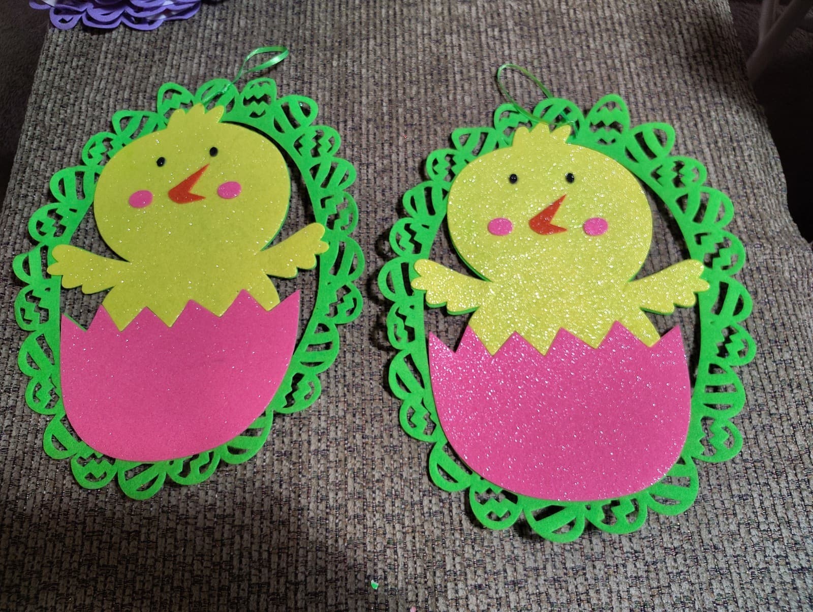 Set Of 2 Easter Baby Chicks Felt Hanging Decor Wall Decoration Chirp Happy - Thumbnail 3