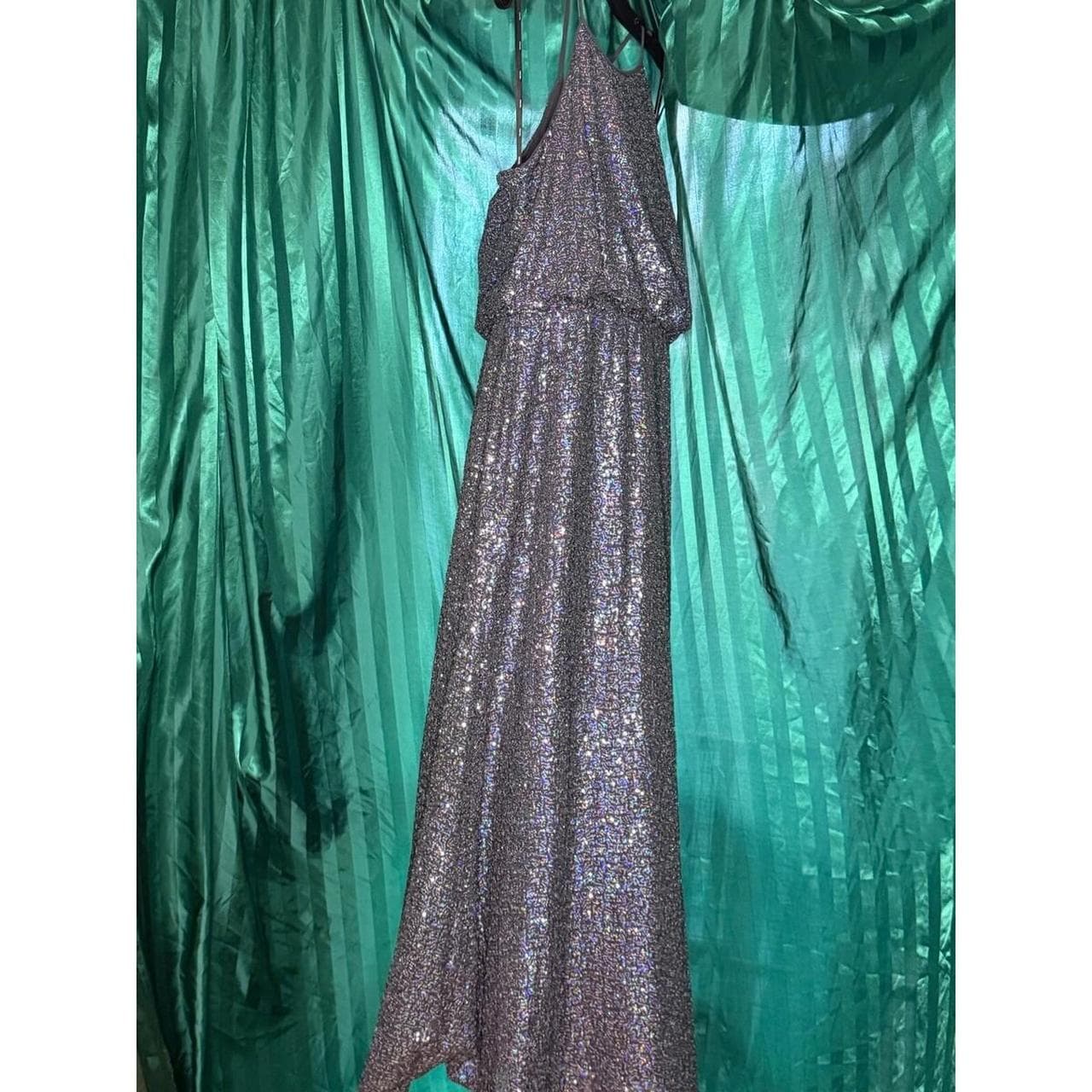 Vera Wang Sequin Evening Gown Dress Size 10 - Thumbnail 3