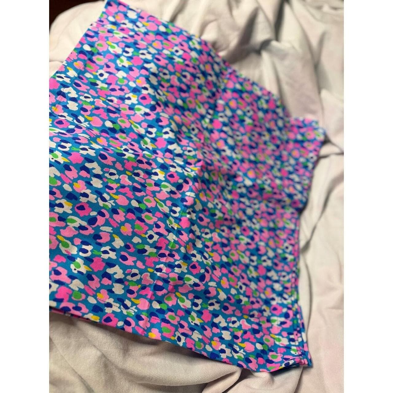 Lilly Pulitzer Vibrant Floral Cloth Napkins Set of 4 - Thumbnail 2