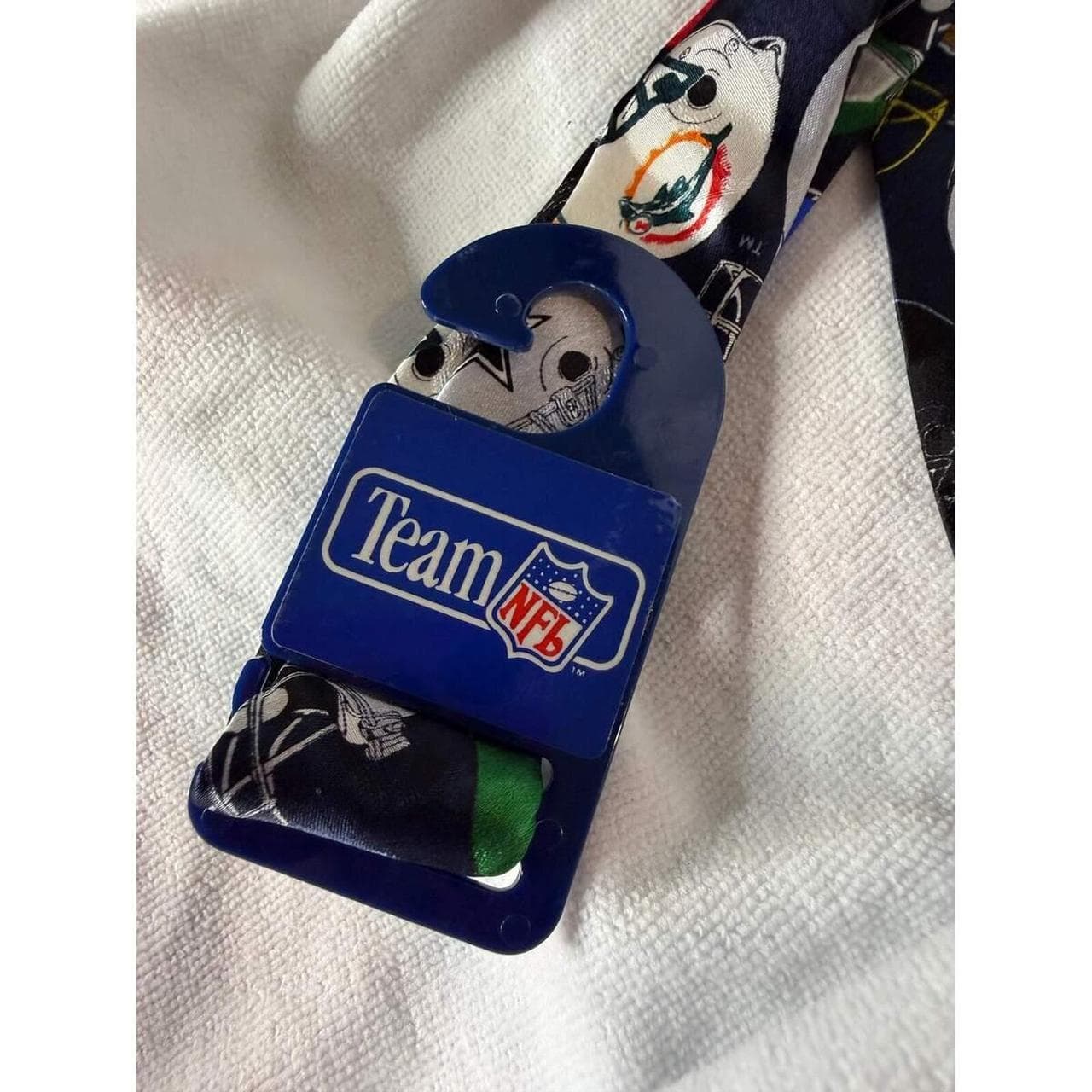 NFL Silk Tie with Football Helmets Design - Team Spirit - Thumbnail 3