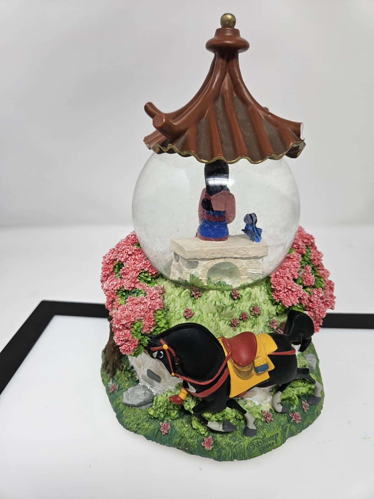 RARE Vintage Disney Mulan Snow Globe Music Box, Works Damaged* - Thumbnail 4