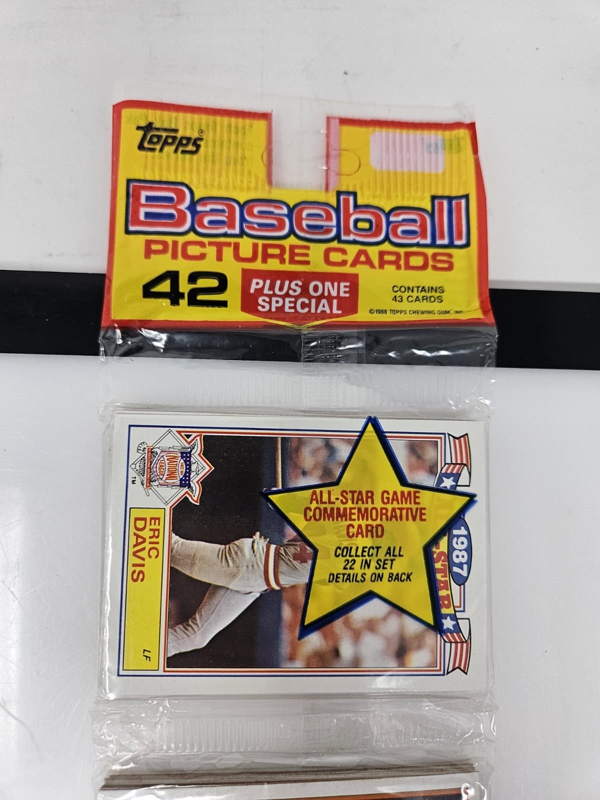 1988 Topps Baseball 42 Rack Pack Sealed Gary Carter All Star Card - Thumbnail 2