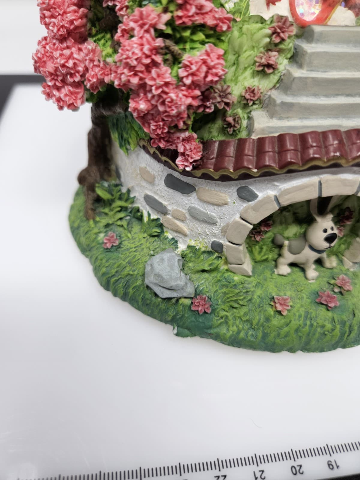 RARE Vintage Disney Mulan Snow Globe Music Box, Works Damaged* - Thumbnail 10