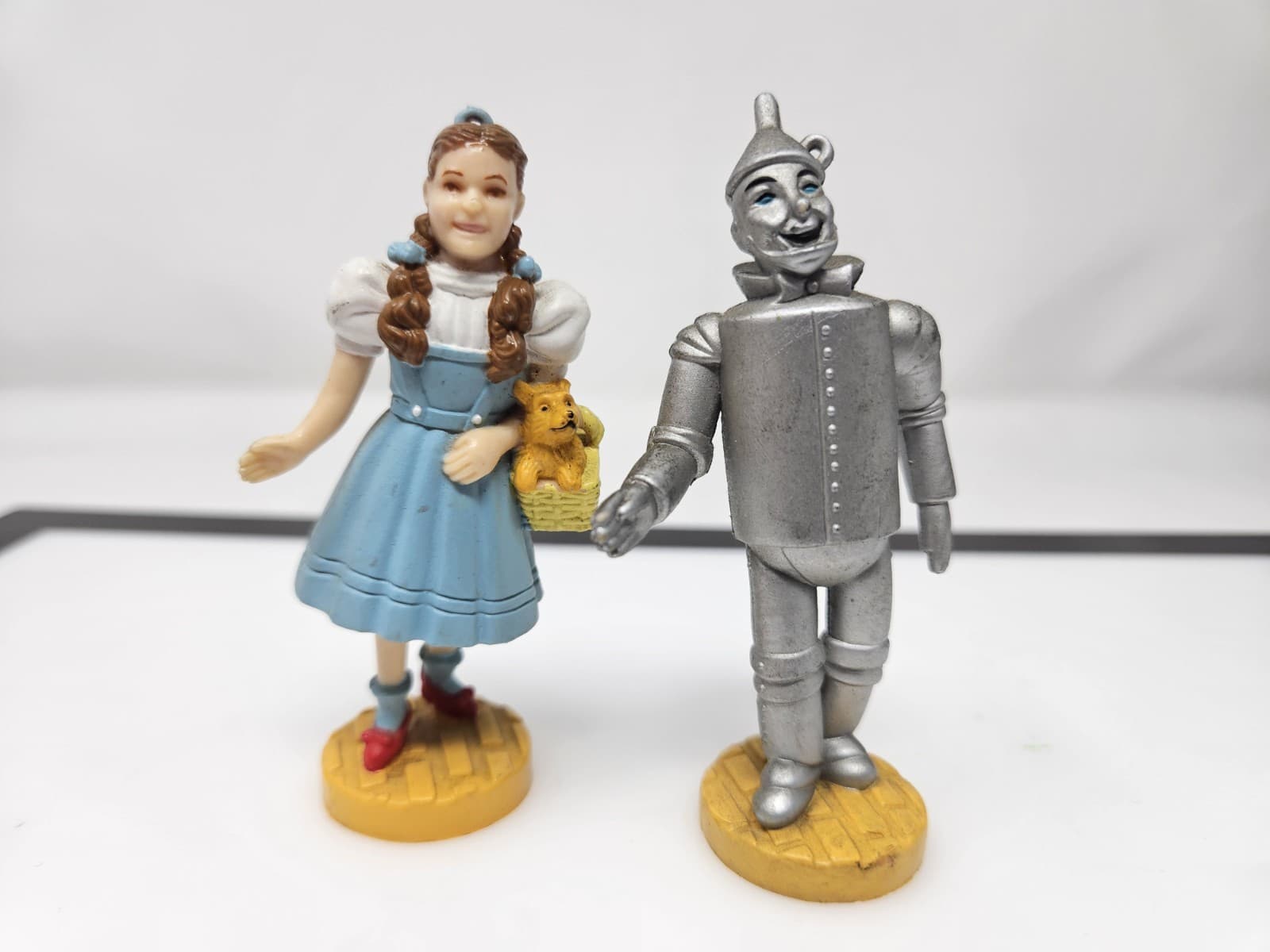 1987 The Wizard of Oz Tin Man/Dorthy Turner Presents 3.75" Lot