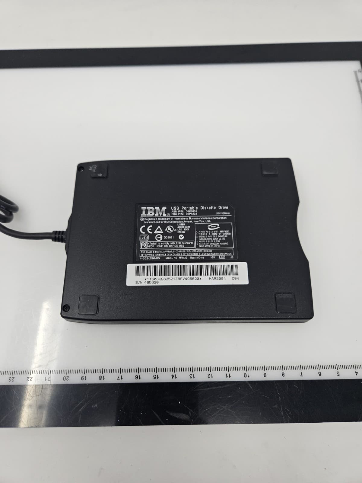 IBM Portable USB External Floppy Diskette Drive MPF82E - Thumbnail 3