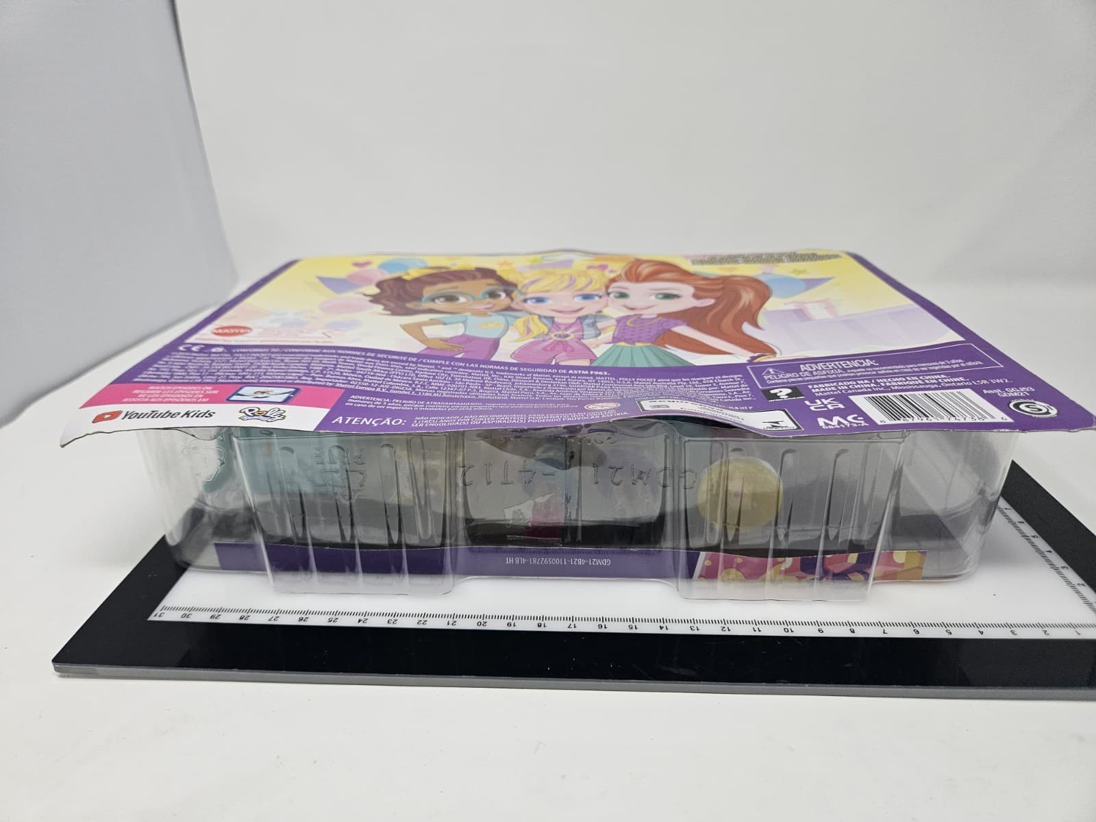 Polly Pocket Birthday Party Pack - Over 30 Birthday-Themed Fashions and Acc. - Thumbnail 3