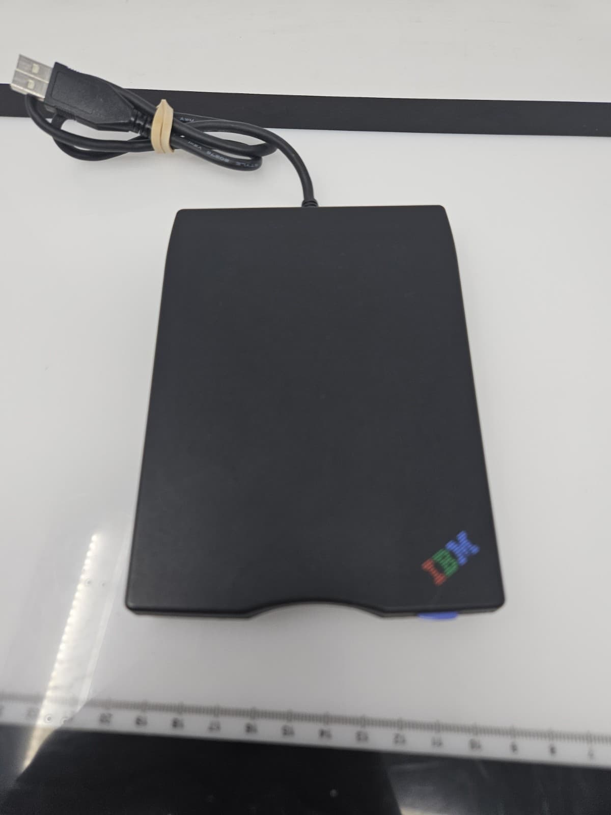 IBM Portable USB External Floppy Diskette Drive MPF82E - Thumbnail 2