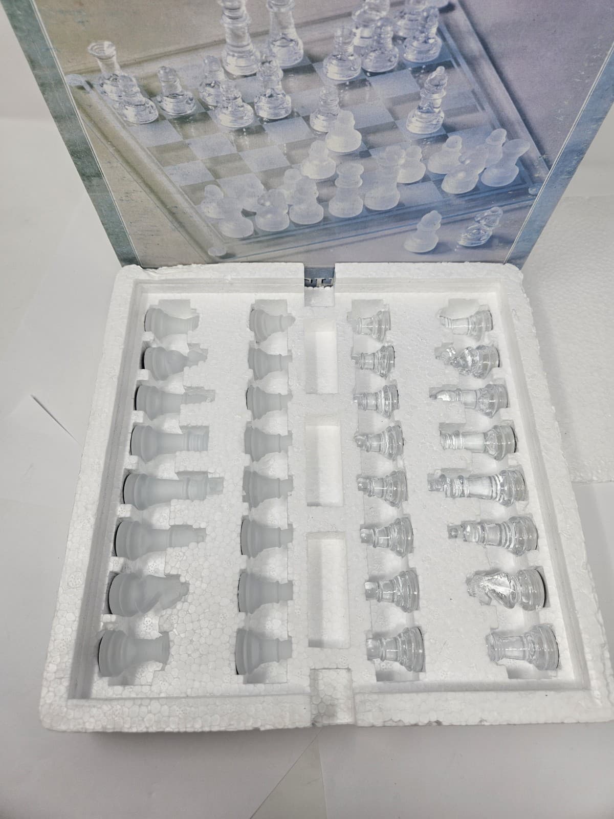GLASS CHESS SET CLEAR & FROSTED PIECES IN ORIGINAL BOX Free Ship - Thumbnail 3