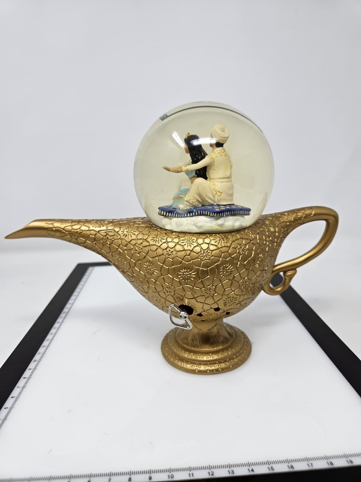 Disney Aladdin Jasmine Snow globe Music Box Figure Toy Magic Lamp - Thumbnail 4