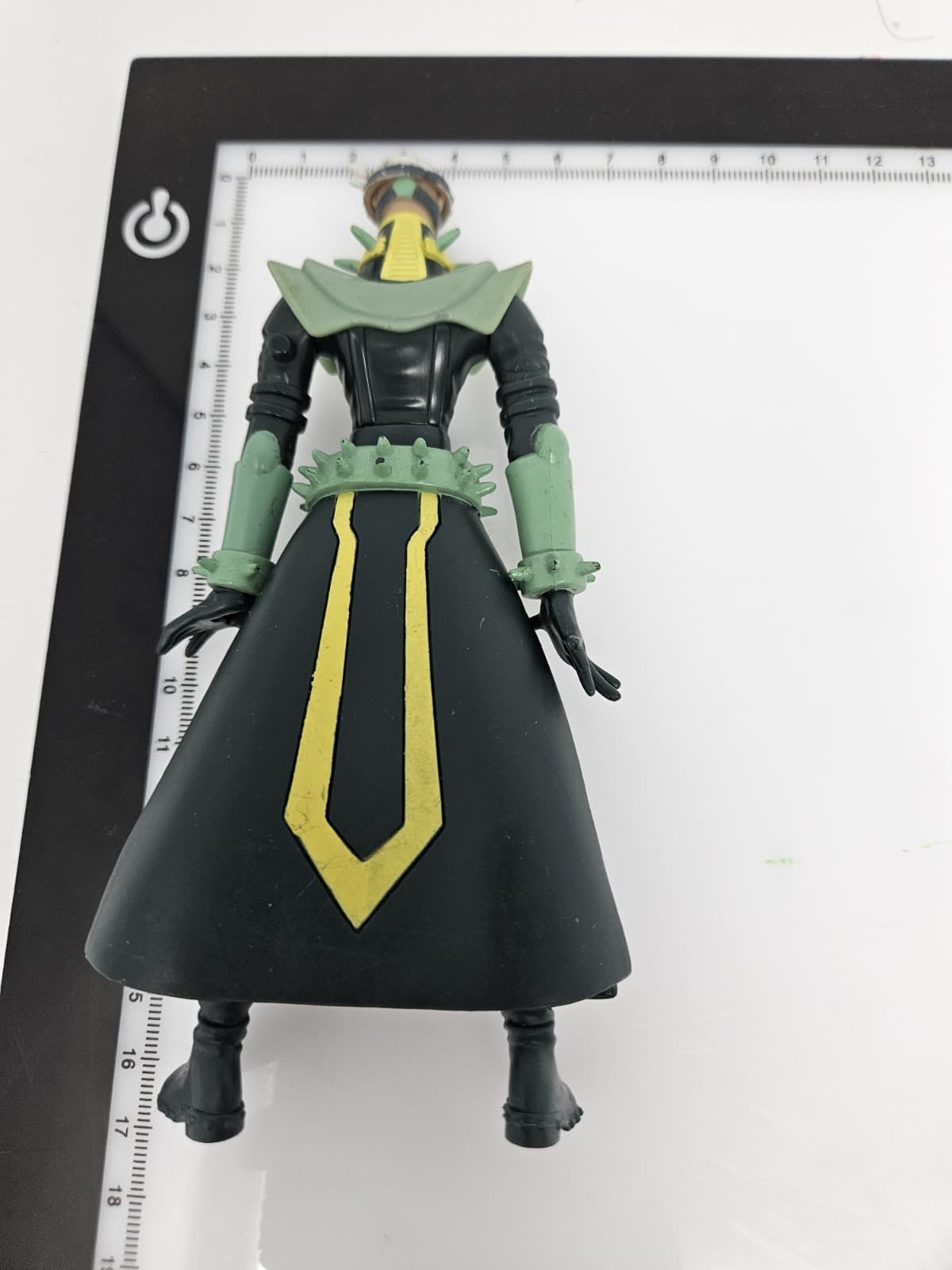 Yu-Gi-Oh Psycho Shocker Figure Jōnouchi - Thumbnail 2