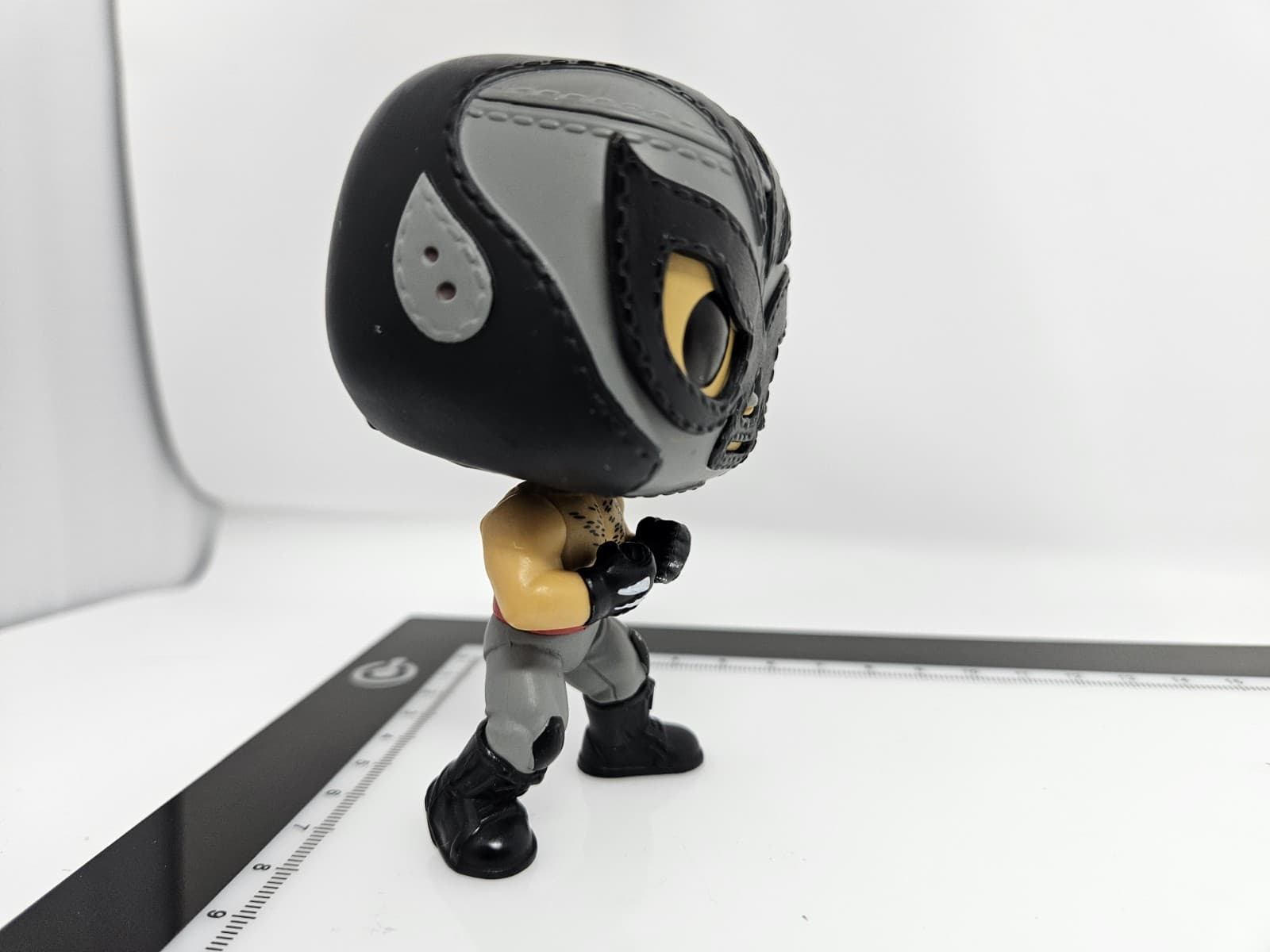 Funko POP! Marvel X-Force Wolverine EL ANIMAL INDESTRUCTIBLE #711 Loose - Thumbnail 4