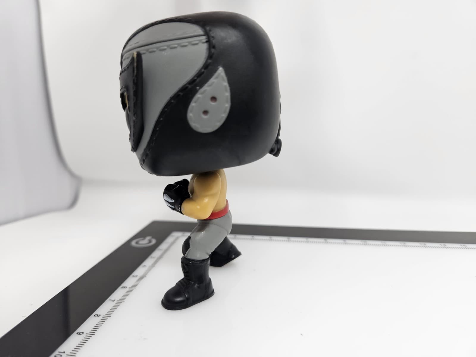 Funko POP! Marvel X-Force Wolverine EL ANIMAL INDESTRUCTIBLE #711 Loose - Thumbnail 2