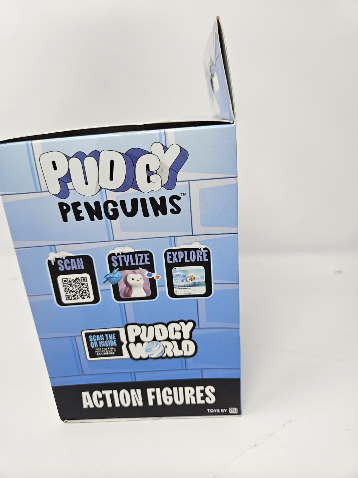 Pudgy Penguins Series 2 Figure with 2 Accessories 4.5” Figurine - Thumbnail 2