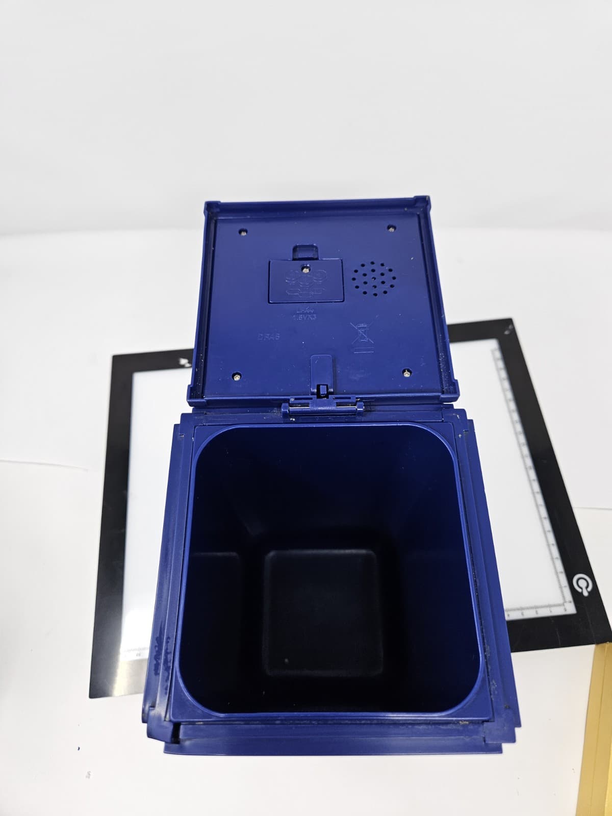 Doctor Who Plastic Tardis Police Call Box organizer jar - Thumbnail 8