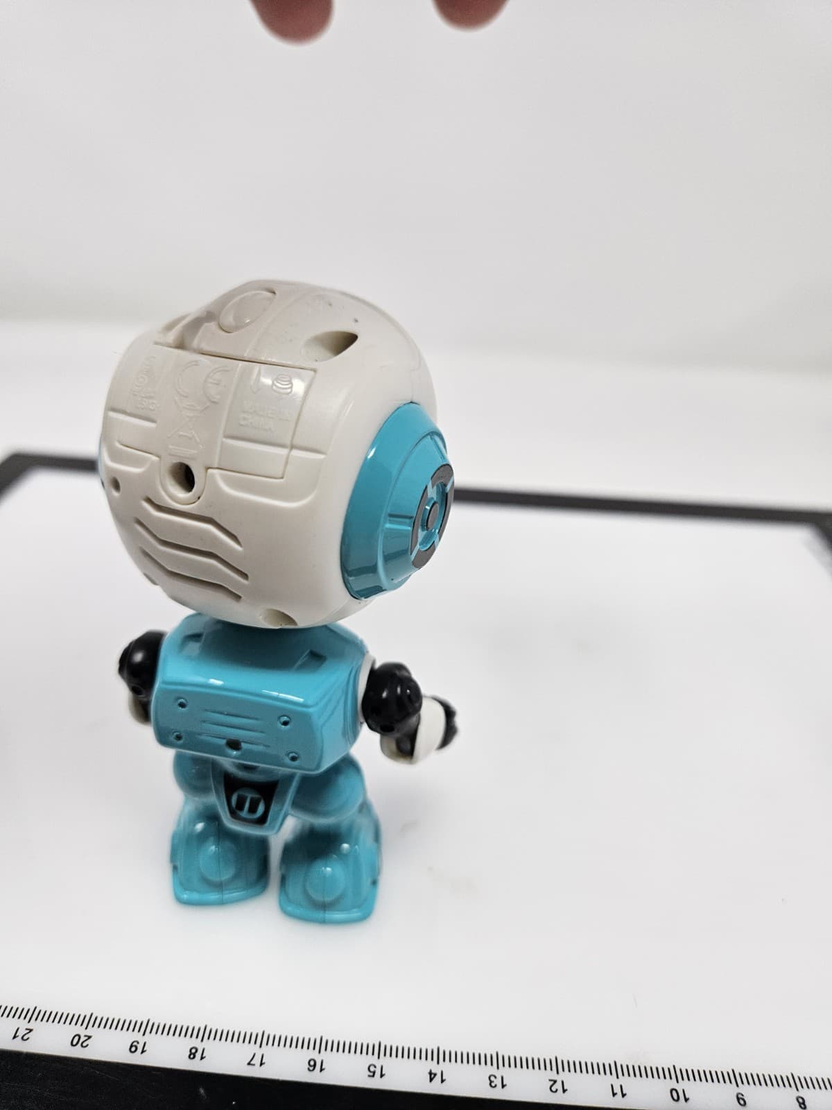DITTO Voice Activated Talking Robot Die Cast Metal Movable - Thumbnail 3