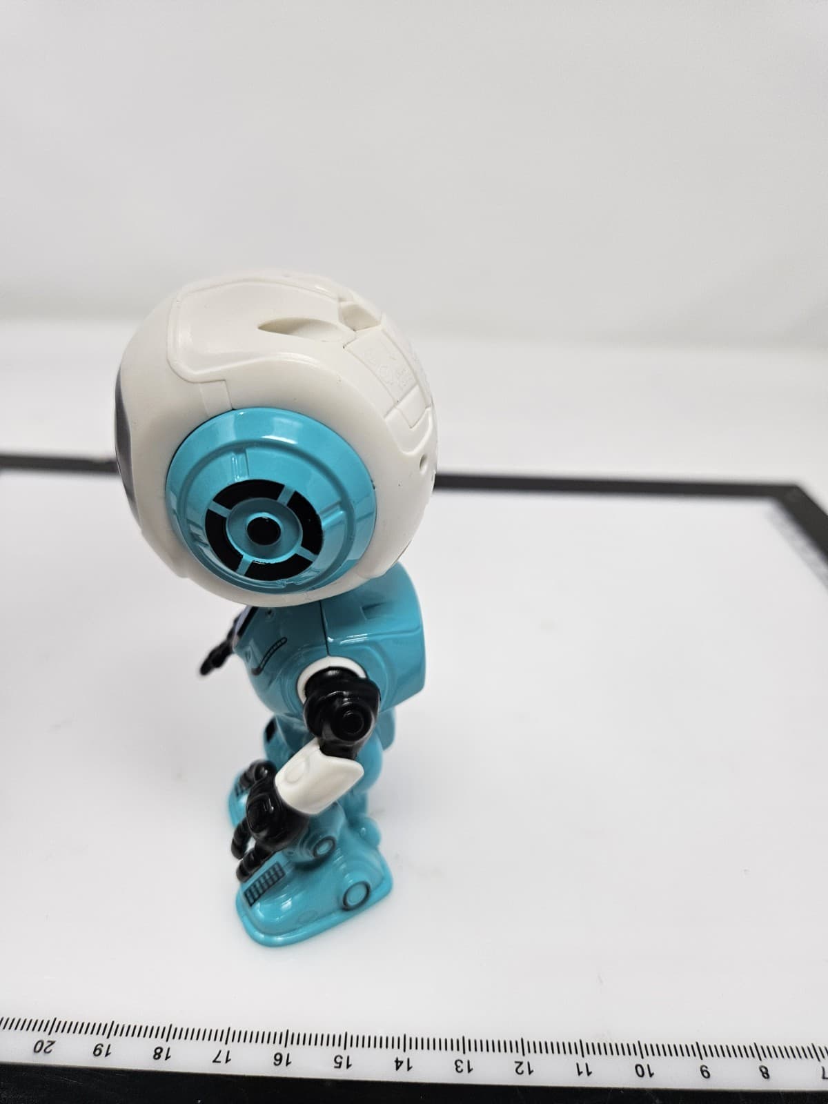 DITTO Voice Activated Talking Robot Die Cast Metal Movable - Thumbnail 2