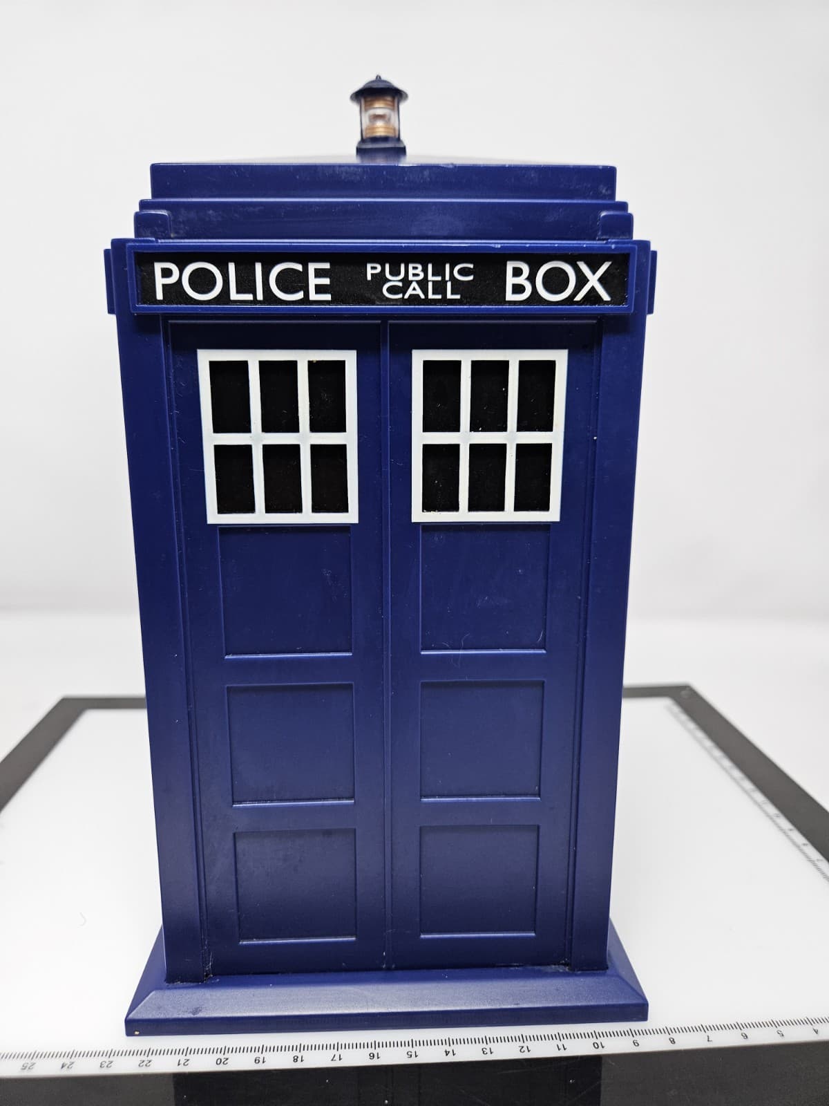 Doctor Who Plastic Tardis Police Call Box organizer jar - Thumbnail 2