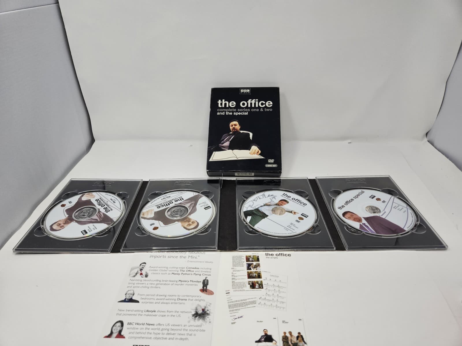 THE OFFICE - British BBC Version - COMPLETE SERIES 1 & 2 + THE SPECIAL DVD - Thumbnail 3