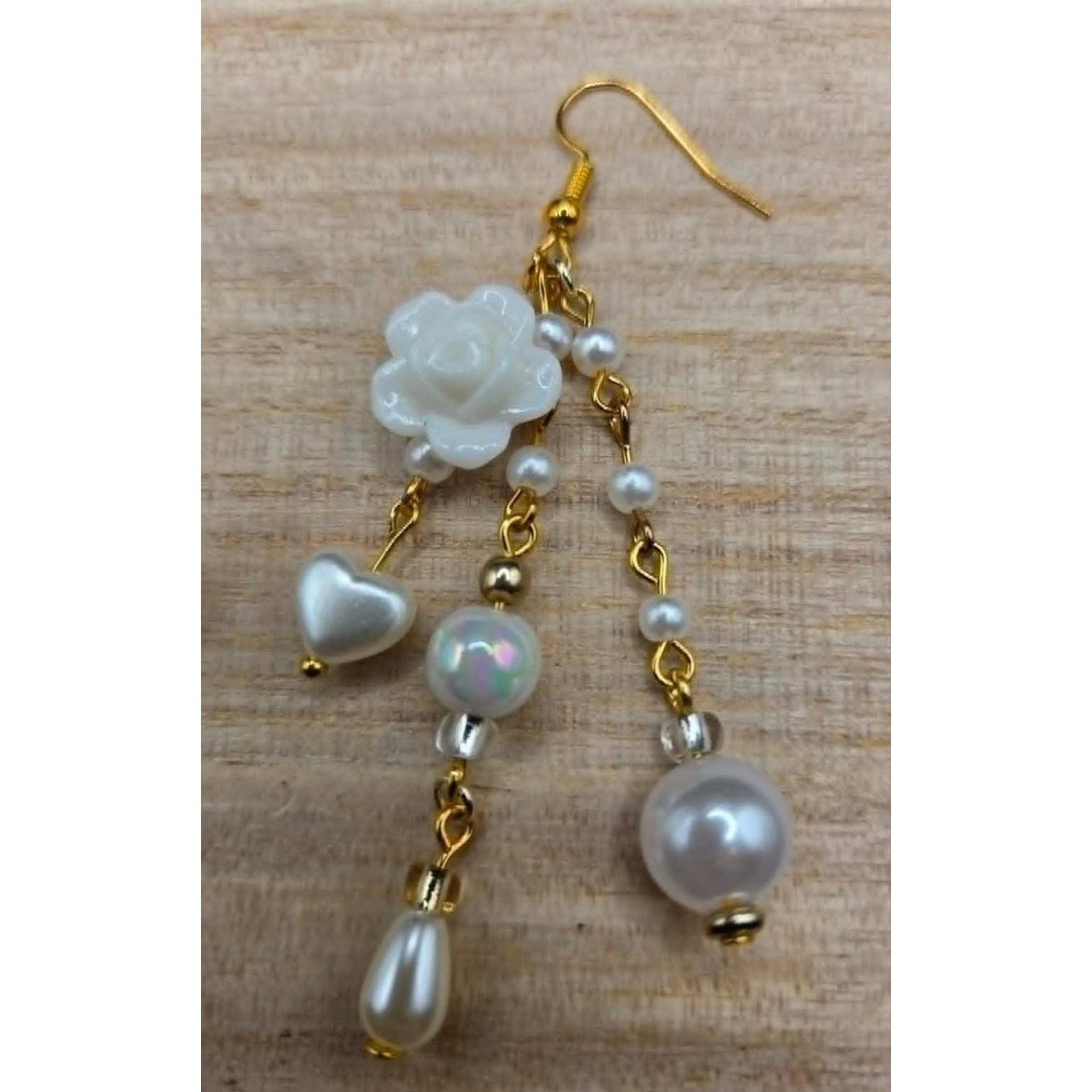 Handmade Earrings White Rose Heart Faux Pearl Gold Tone Dangle Drop - Thumbnail 6