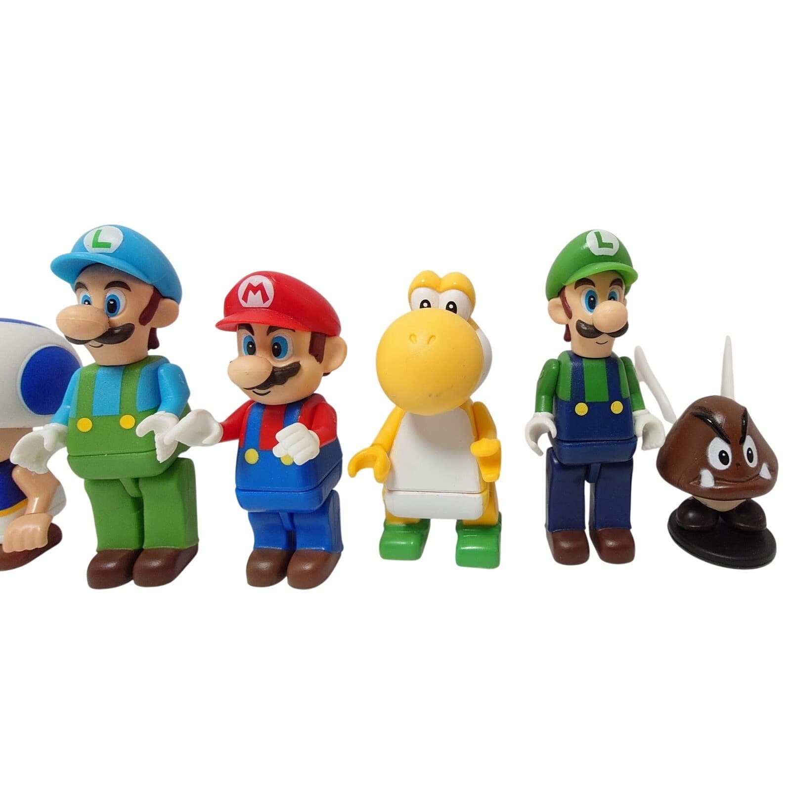 Super Mario Bros Nintendo Figure Lot of 8 – Mario Luigi Yoshi Toad 2010-2011 - Thumbnail 2