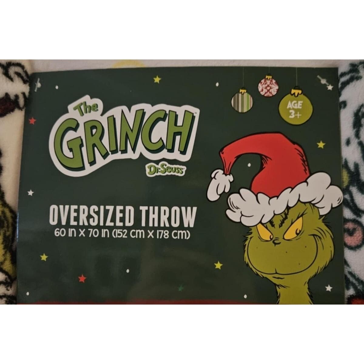 The Grinch Fleece Throw Blanket Christmas Oversized White 60x70 IN Soft NWT - Thumbnail 2