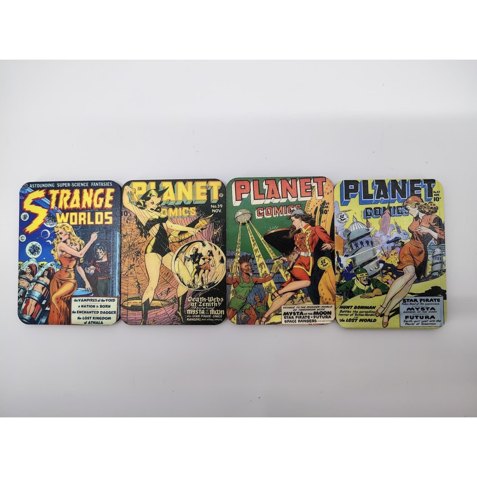 Handmade Magnet Set 4x Sci-Fi Comic Pinup Girl # Strange Worlds Planet Comics - Thumbnail 2