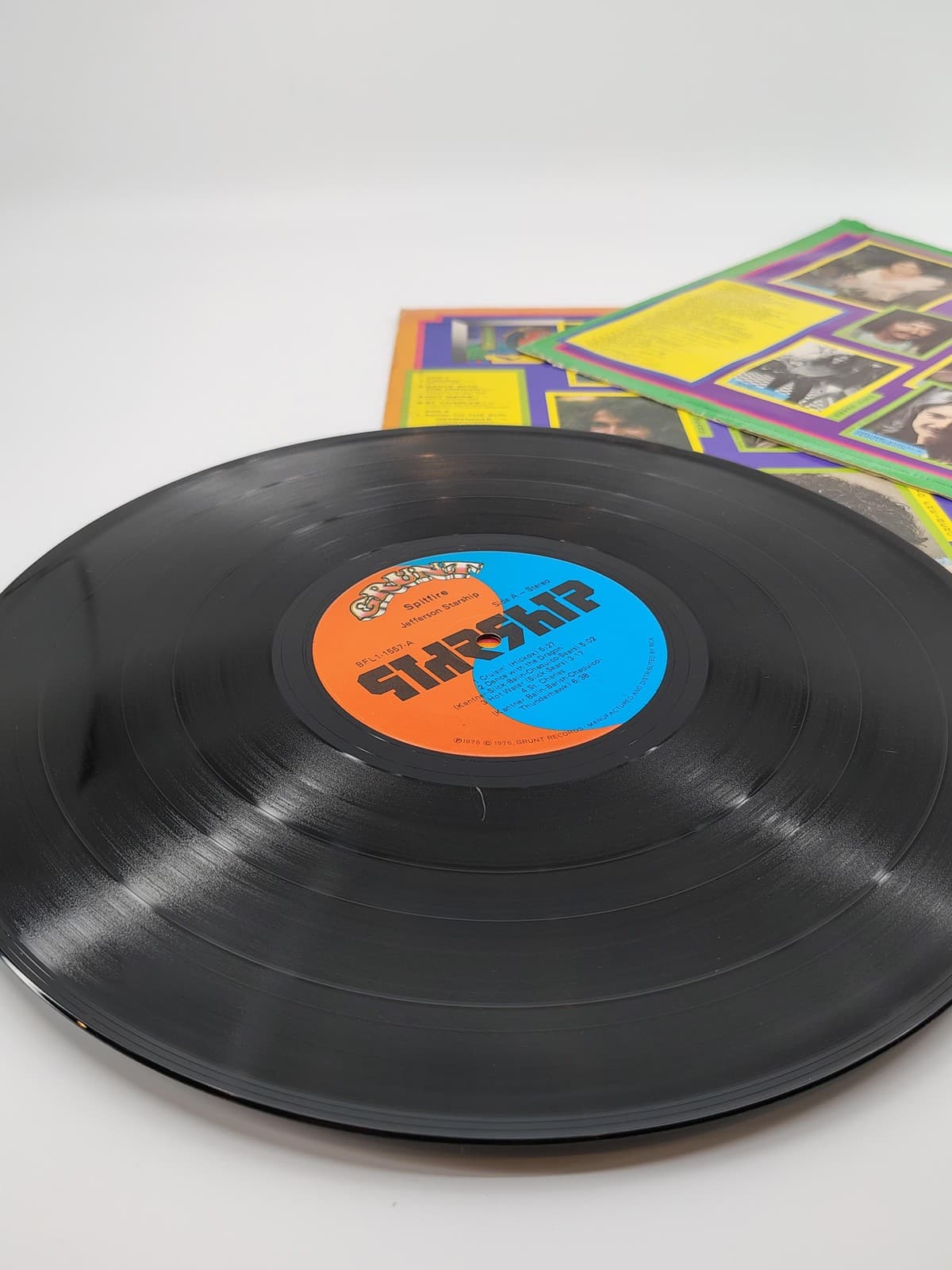 Jefferson Starship Vinyl LP Spitfire 1976 Grunt Records Rock Black Vinyl Album - Thumbnail 2