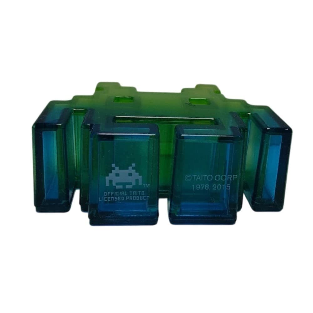 Space Invaders Alien Resin Figurine – Green/Blue Gradient Retro Arcade Art - Thumbnail 2