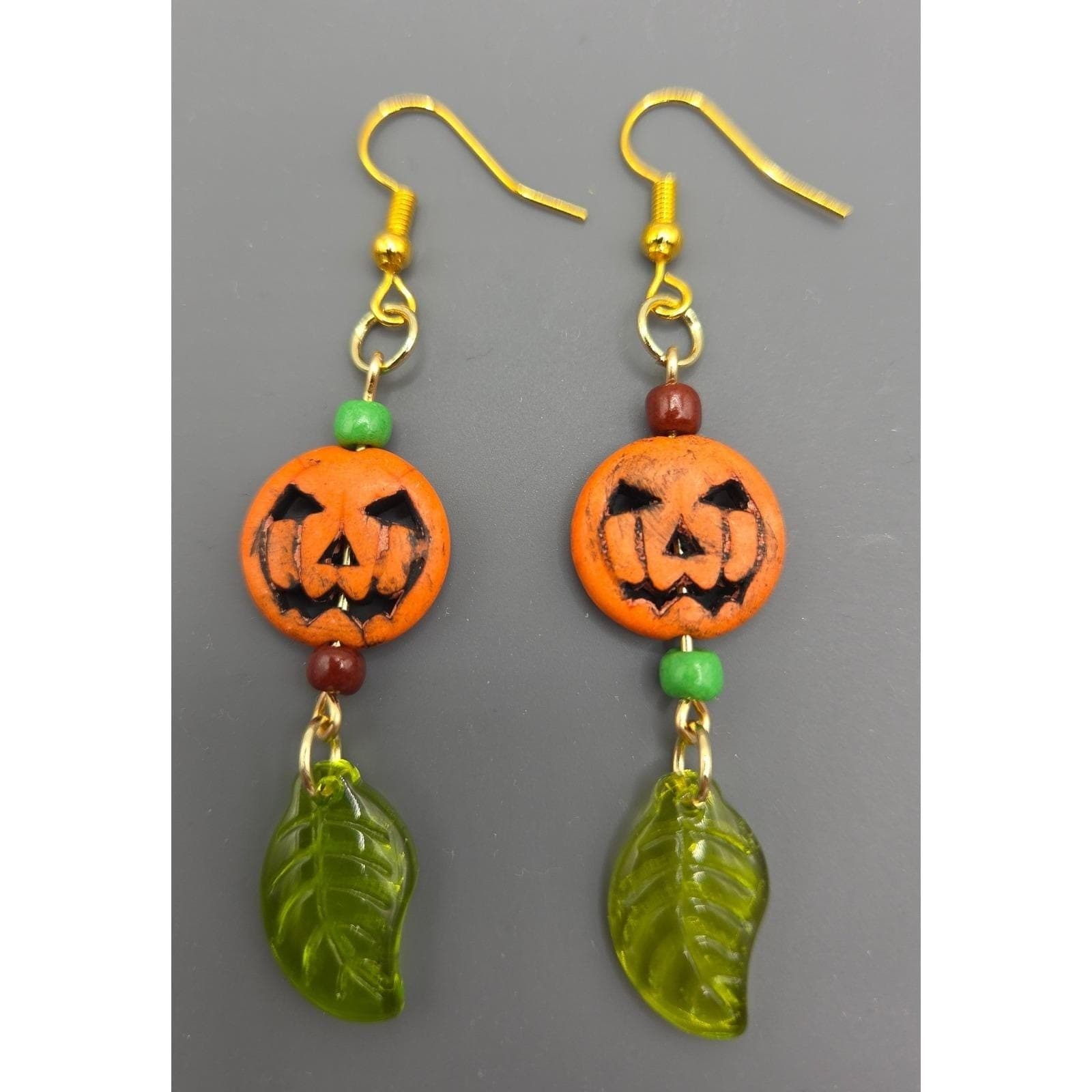 Handmade Earrings Gold Toned Pumpkin Jack-O-Lantern Drop Dangle Halloween - Thumbnail 3