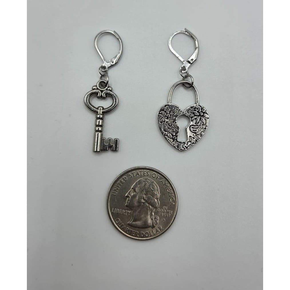 Handmade Lock and Key Earrings Whimsy Silver Tone Leverback Heart Skeleton Key - Thumbnail 5