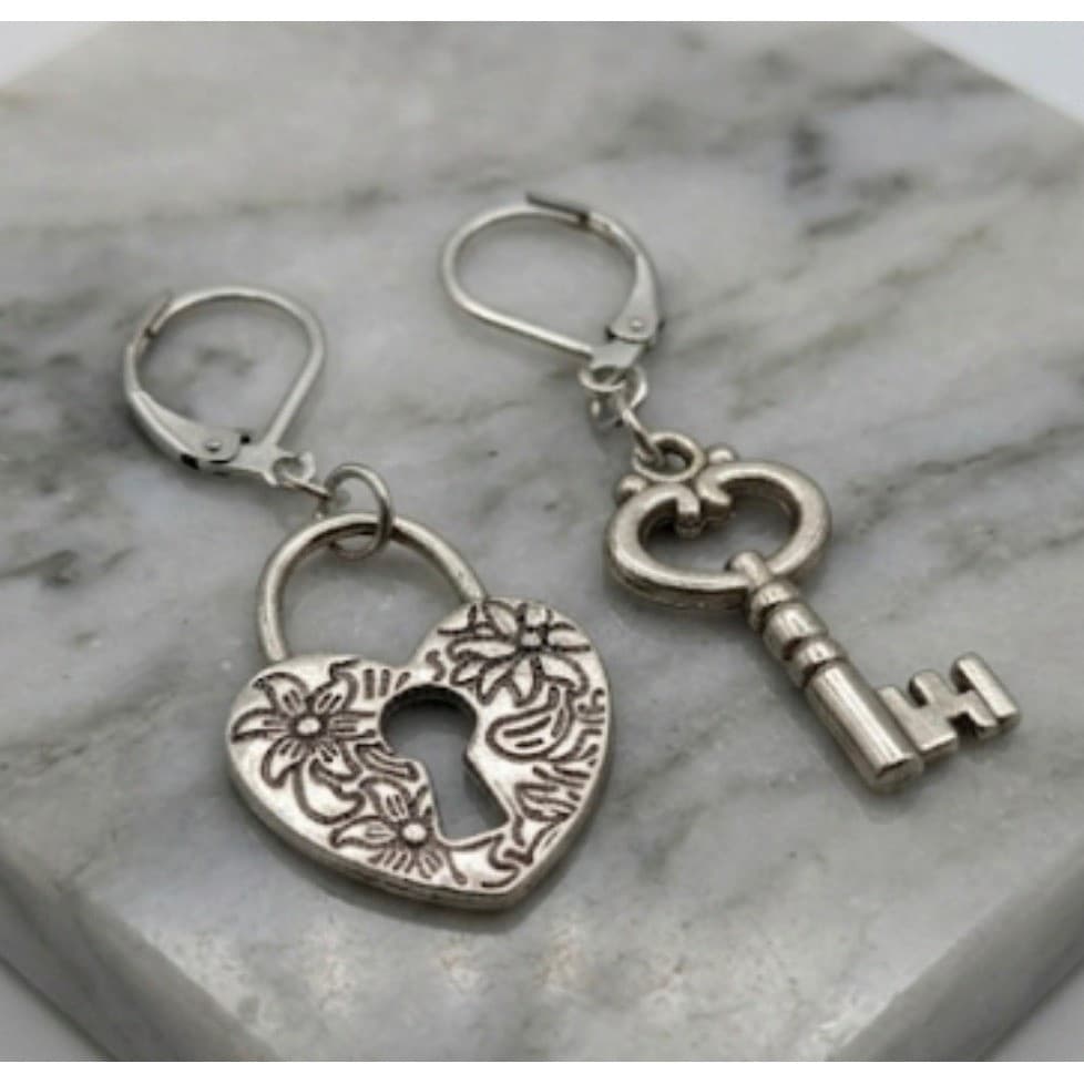 Handmade Earrings Silver Tone Whimsical Heart Lock and Key Hypoallergenic - Thumbnail 3
