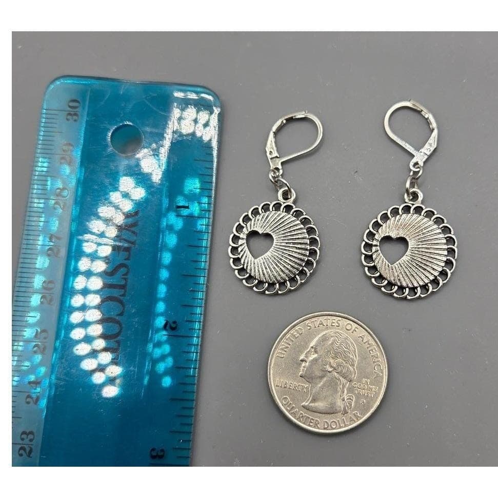 Earrings Silver Tone Heart Circle Leverback Vintage Inspired Whimsical - Thumbnail 3