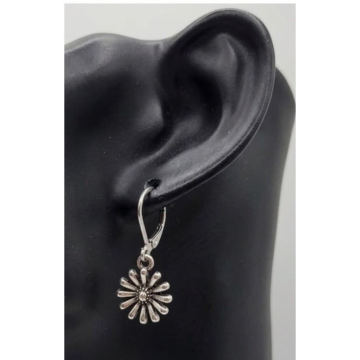 Handmade Earrings Silver Daisy Leverback Stainless Steel Hypoallergenic Floral - Thumbnail 3