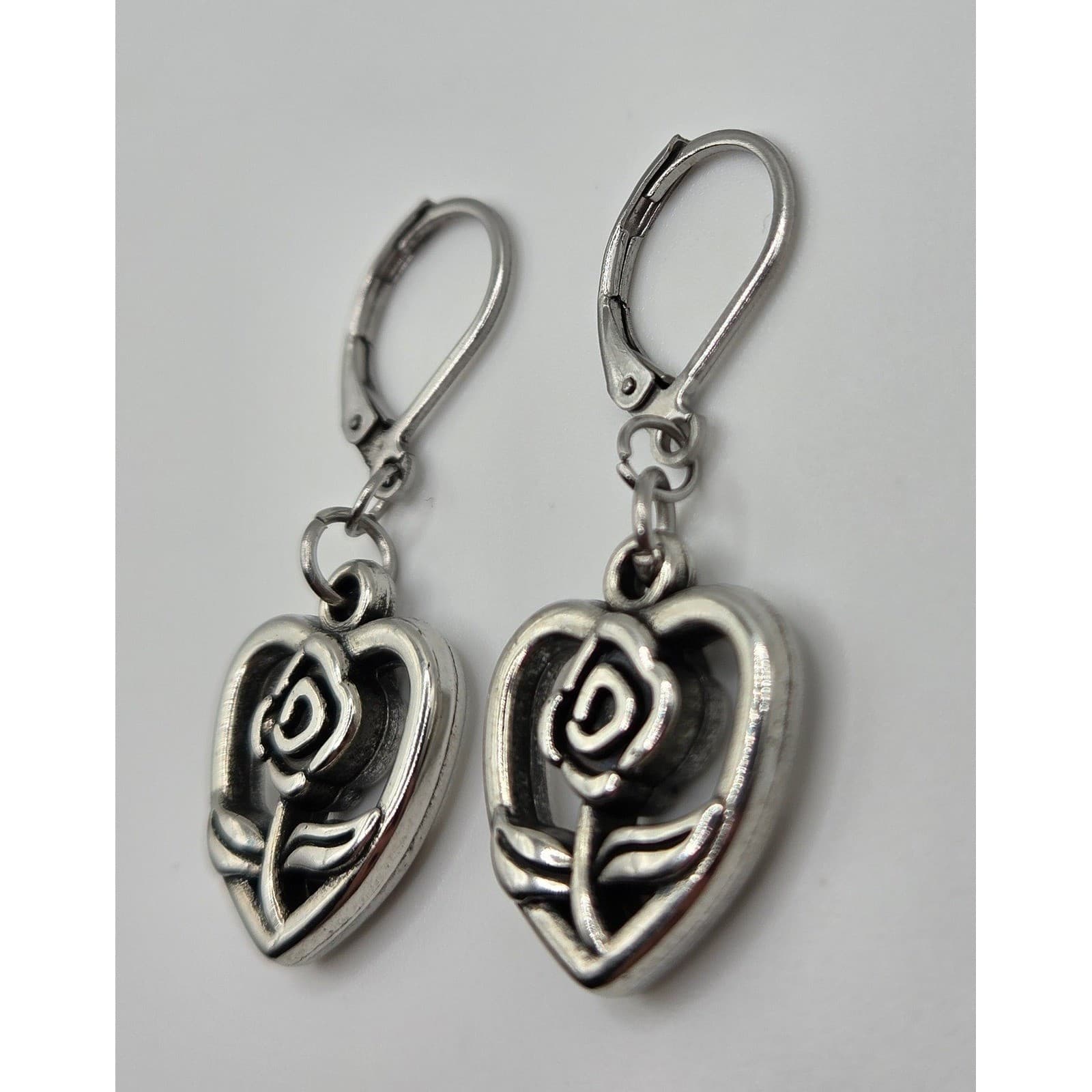 Handmade Earrings Silver Tone Romantic Heart Rose Leverback Hypoallergenic - Thumbnail 2