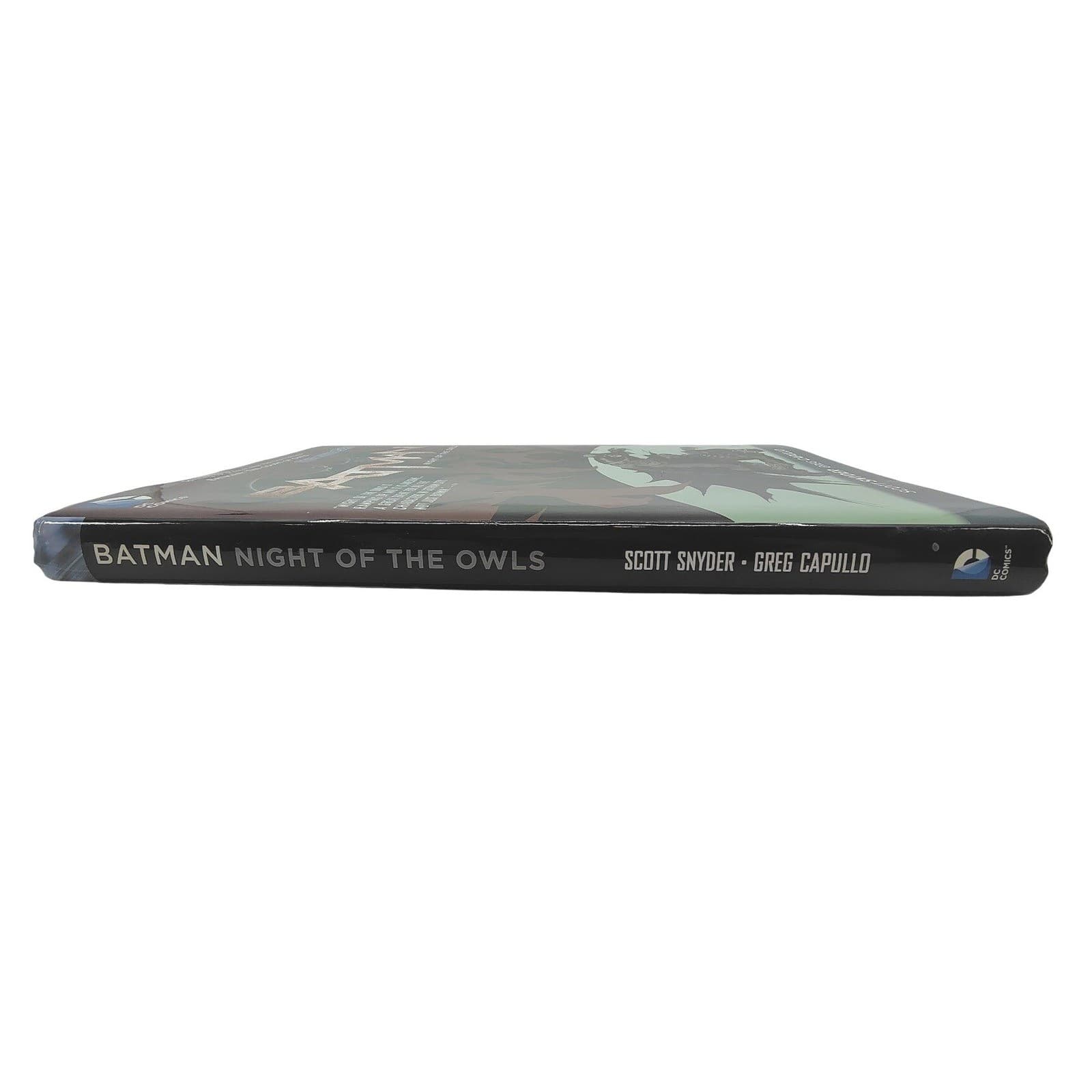 DC Comics Batman Night of the Owls Hardcover Graphic Novel #1 New 52 HC - Thumbnail 3