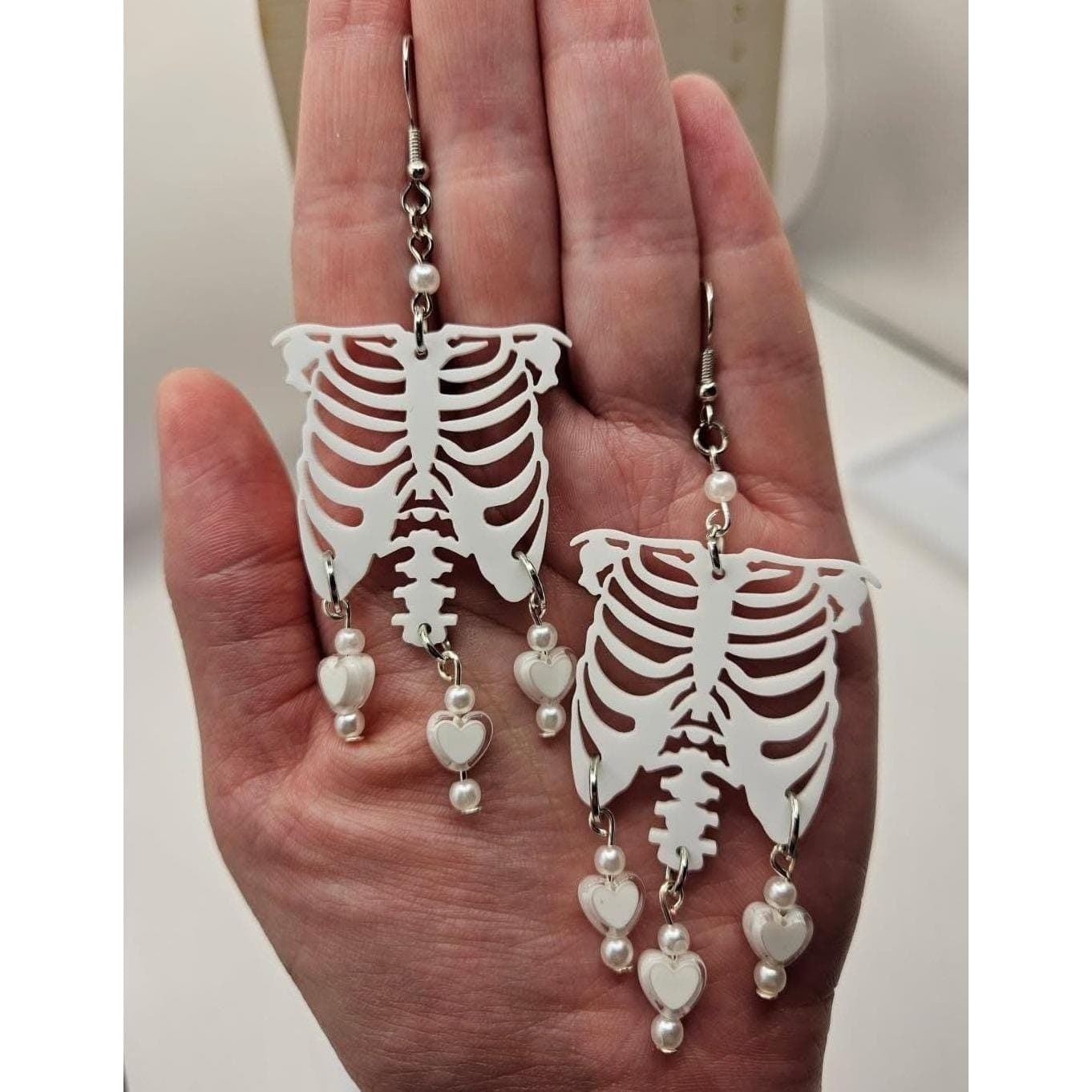 Skeleton Rib Cage Heart Pearl Dangle Earrings Handmade Jewelry Chandelier Style - Thumbnail 4