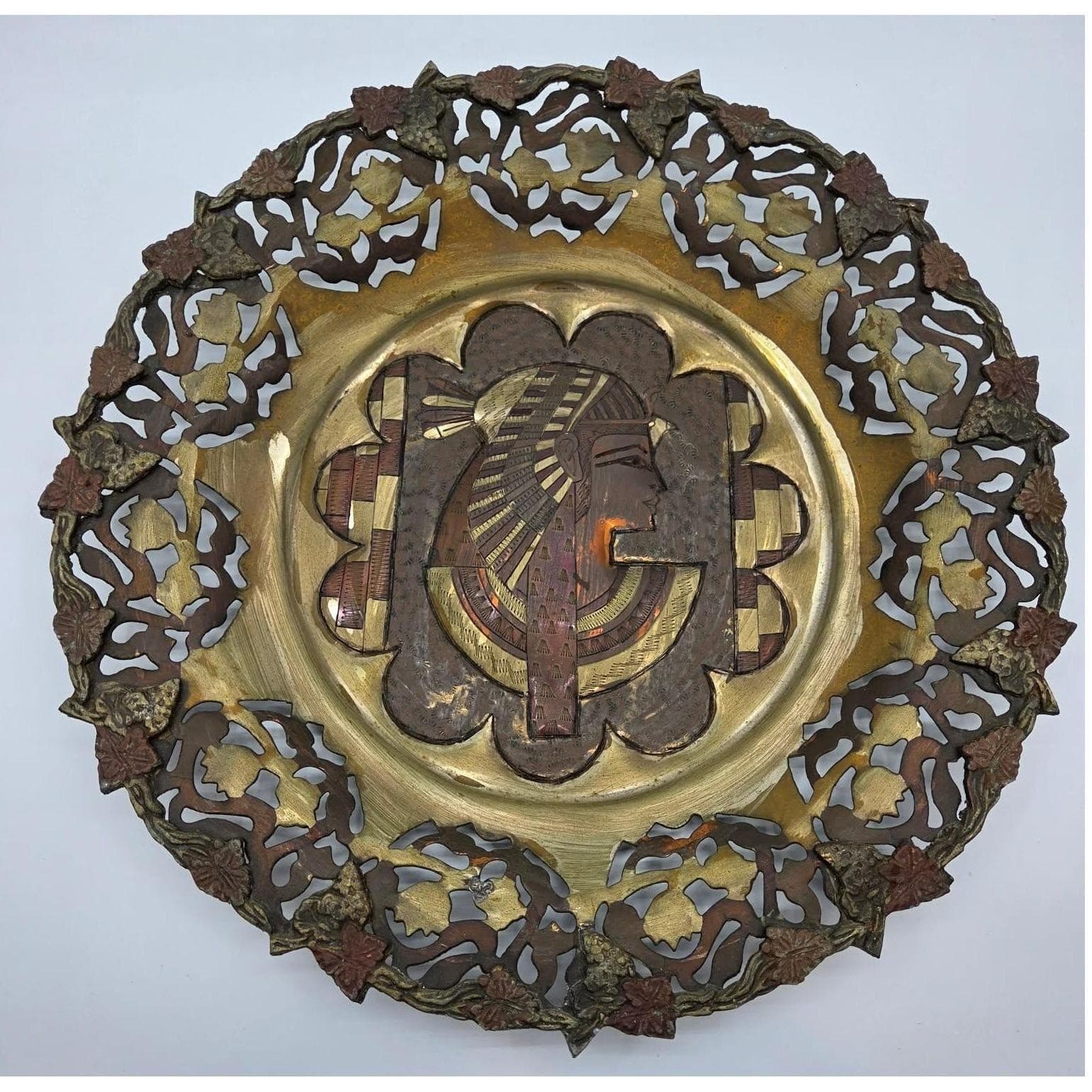 Handmade Egyptian Plate Brass Copper Pharaoh Profile Grape Border 15" - Thumbnail 3