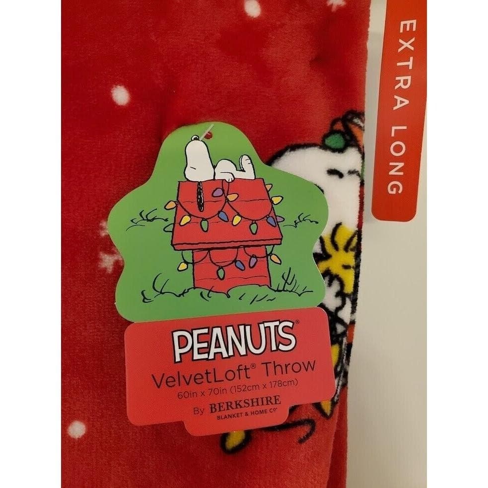 NWT Peanuts Berkshire Peanuts Snoopy & Woodstock Merry & Bright Throw 60 X 70 - Thumbnail 2