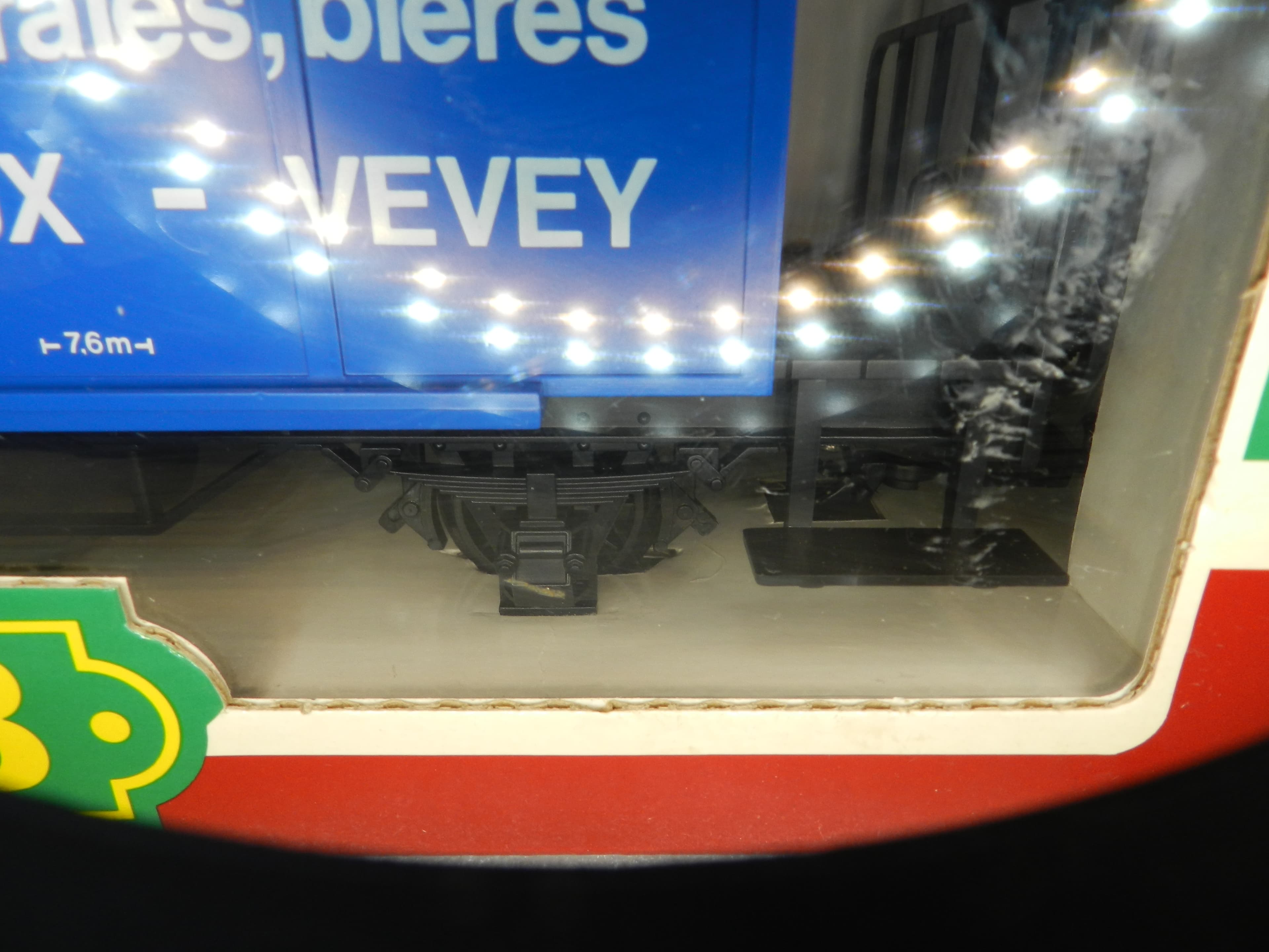 LGB G Scale Boxcar 4029 Boissons Riviera S.A. Montreux Vevey Train Unopened O90K - Thumbnail 3