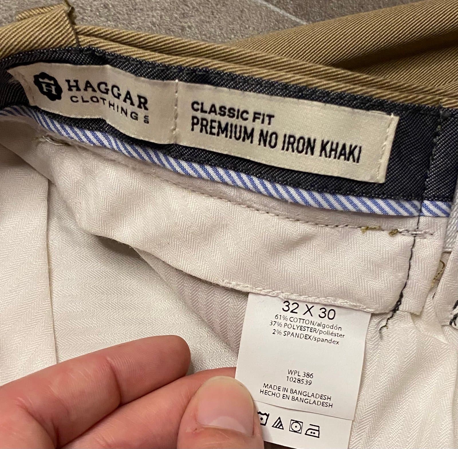 Khaki Haggar men's 32x30 dress trousers - Thumbnail 4