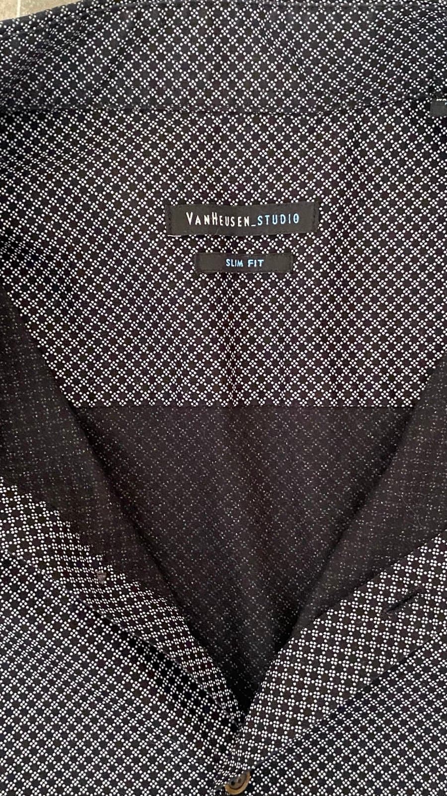 Black and white Van Heusen men’s medium long sleeve dress shirt - Thumbnail 3