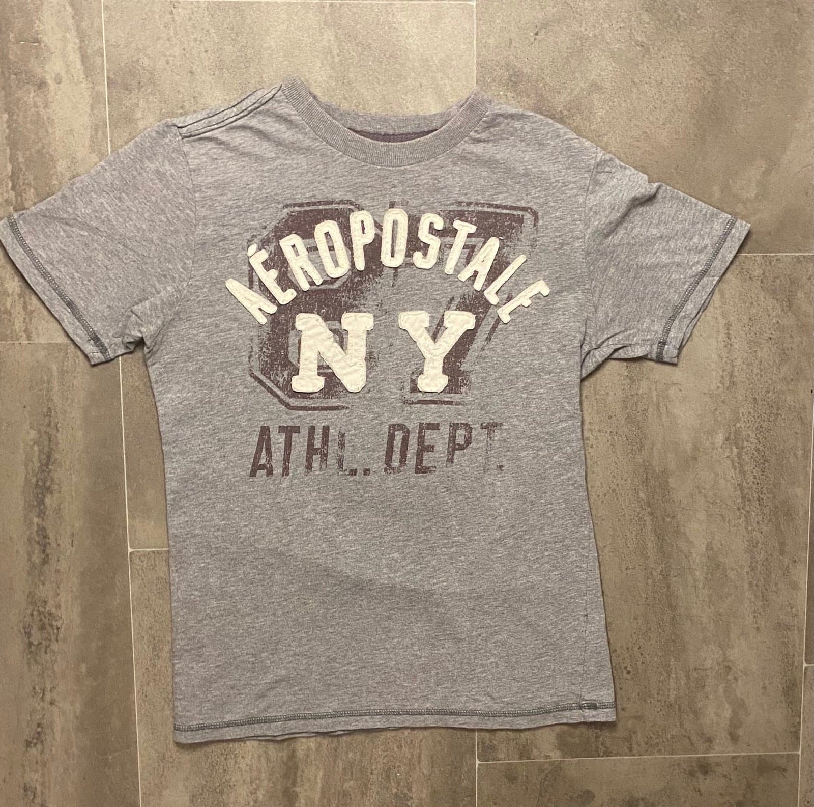 Grey Aeropostal XS shirt