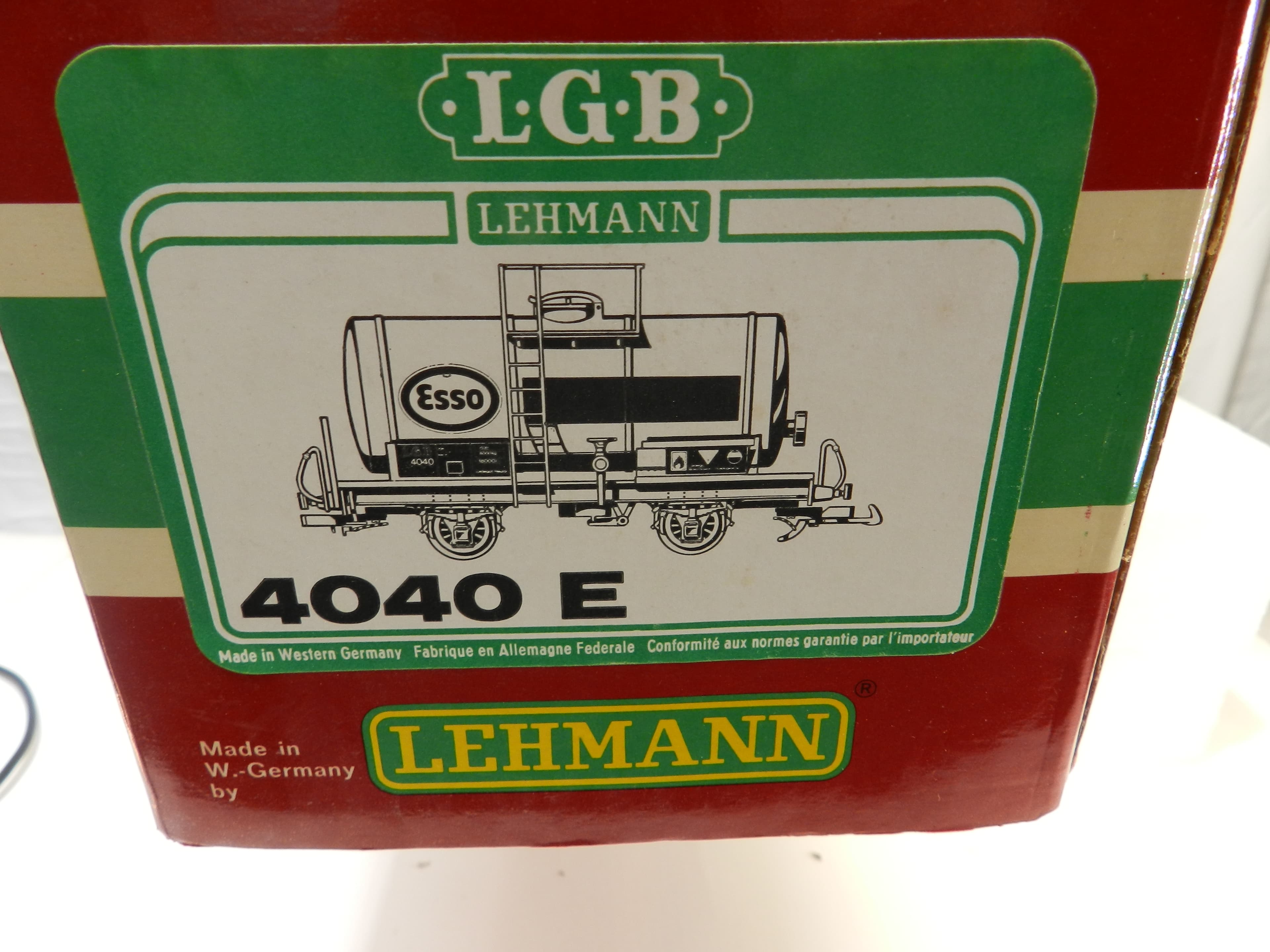 LGB 4040E G Scale Esso Short Single Dome Tank Train Car NIB ( O96K) - Thumbnail 2