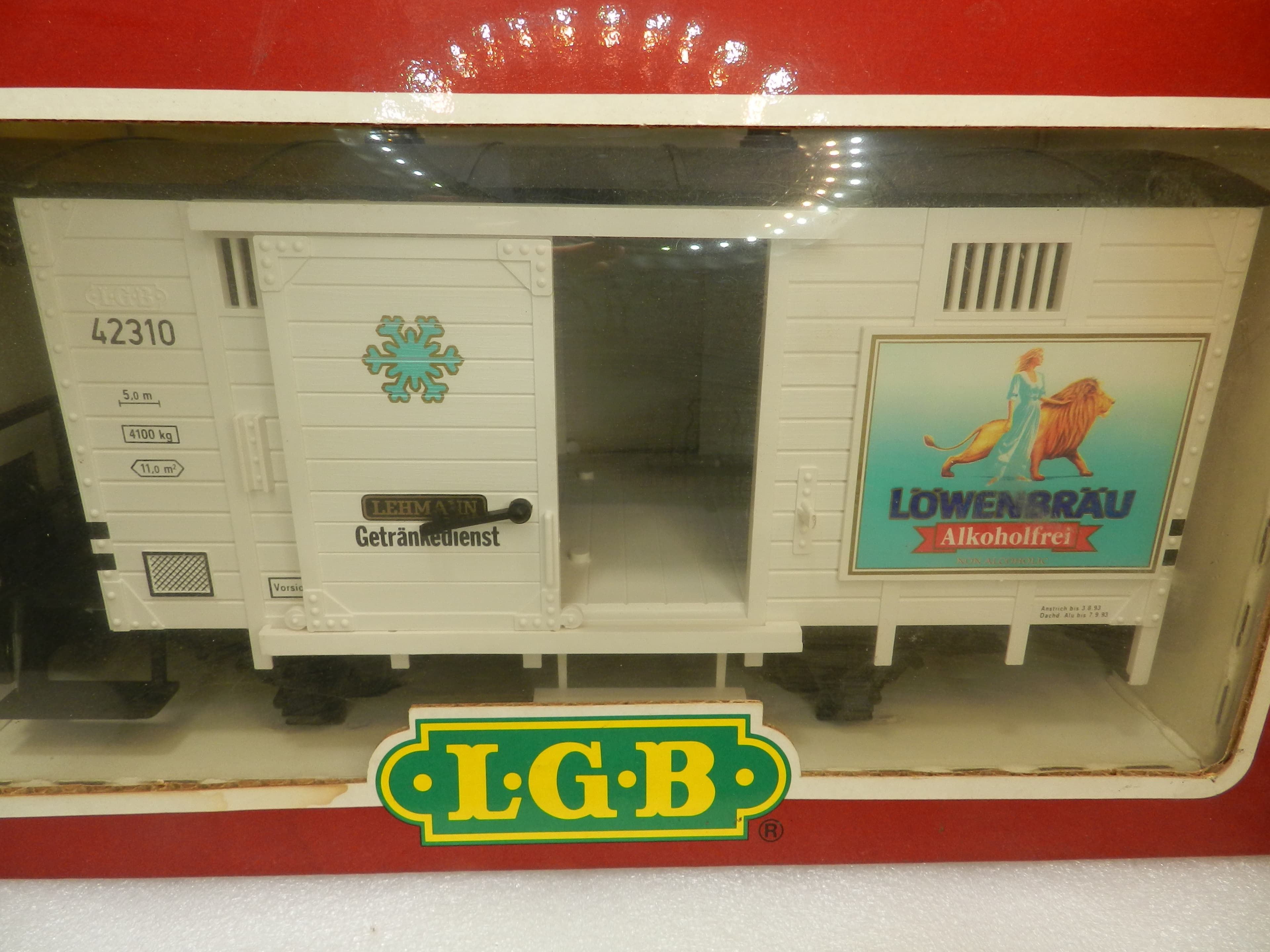 LGB 42310 - G Scale Reefer Lowenbrau Boxcar Freight Car 2 Axle (O99K) - Thumbnail 2