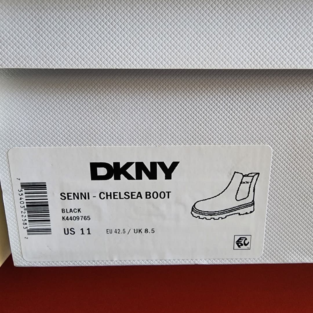 NEW - DKNY Women's Senni Chelsea Lug Boots - Size 11 - Black - Thumbnail 11
