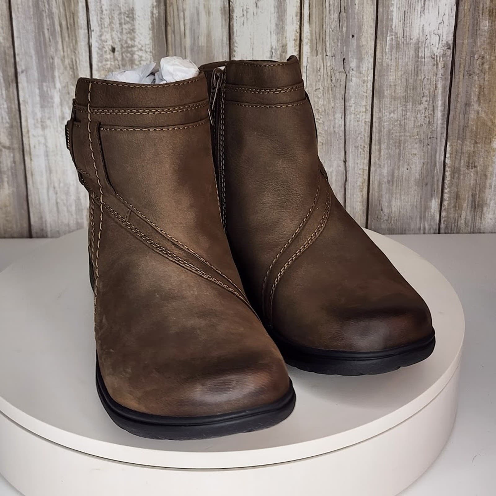 Clarks Women's Carleigh Style Mushroom Nubuck Ankle Boots - Size 7 M - Thumbnail 9